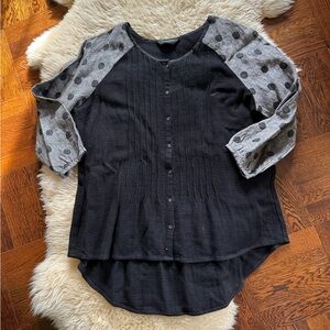 Evas Sunday Black and Gray Linen Tunic Top polka dot sleeves